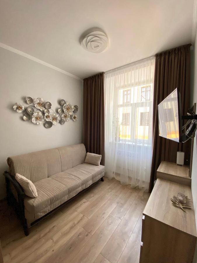 Homelike Apartment Leopoli Esterno foto